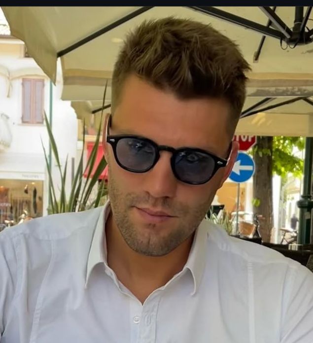 Davide Bortolussi — Manager